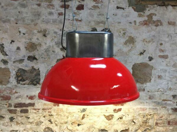 Lampe industrielle ovale rouge