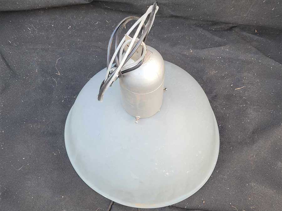 Lampe industrielle, aspect vintage