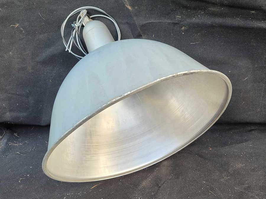 Lampe industrielle, aspect vintage