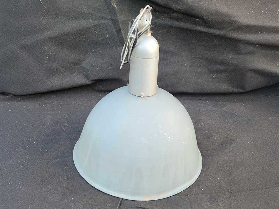 Lampe industrielle, aspect vintage